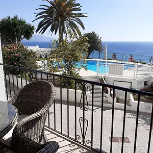 Tuhillo 1i Menyber Apartamento